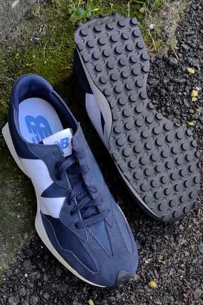 new balance azules