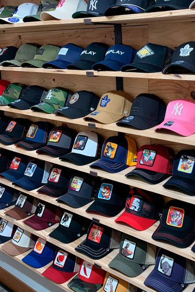 https://www.sevenshoponline.com/22-gorras-hombre