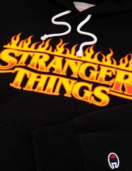 Sudadera Stranger Things x Champion negra unisex