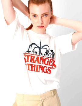 Camiseta Champion x Stranger Things estampada