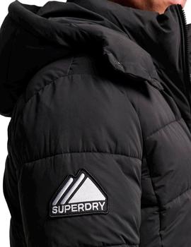 Cazadora Superdry Mountain negra para hombre