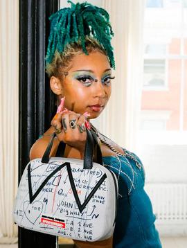 Bolso Clutch Sprayground x Jean-Michel Basquiat