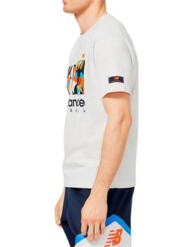 Camiseta New Balance Basketball beige para hombre