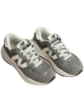 Zapatillas New Balance 5740 grises para chica y chico