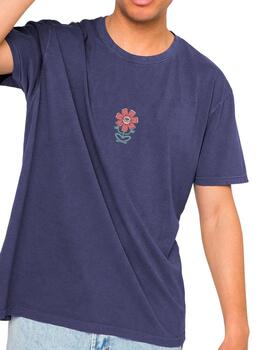 Camiseta Kaotiko Washed Flower Eye morada