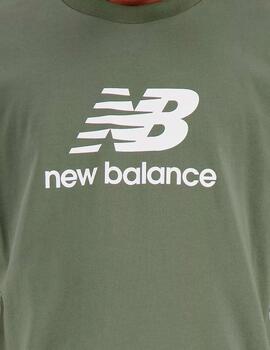 Camiseta básica New Balance verde para hombre