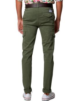 Pantalón chino Altona Dock verde con bolsillos cargo