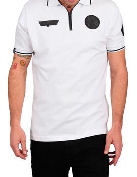 Polo Mekkdes California blanco con parches