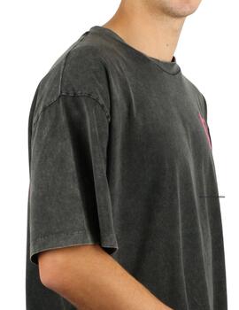 Camiseta Glint negra rayo rosa