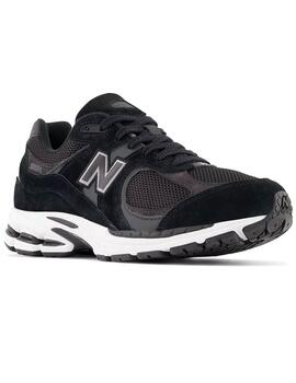 Zapatillas New Balance 2002R negras para chico