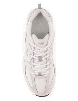 Zapatillas New Balance 530 beige para chica