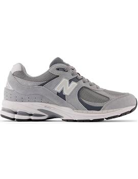 Zapatillas New Balance 2002 grises para chica y chico