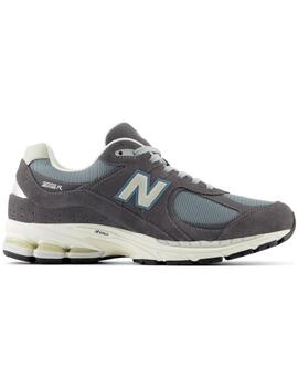 Zapatillas New Balance 2002 grises para chica y chico