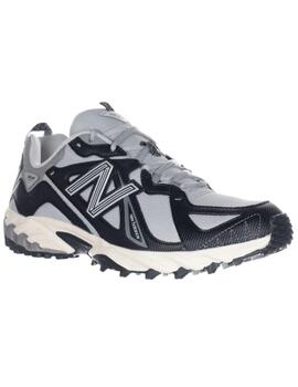 Zapatillas New Balance futuristas para hombre