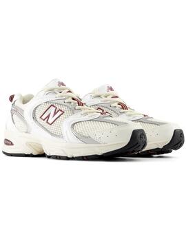 Zapatillas New Balance 530 blancas con la N granate