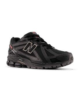 Zapatillas New Balance negras 1906