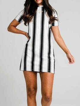 Vestido Siksilk rayas blancas y negras mujer