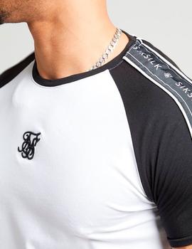 Camiseta Siksilk blanca mangas negras para hombre