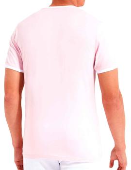 Camiseta Ellesse rosa inspirada en la ropa años 80